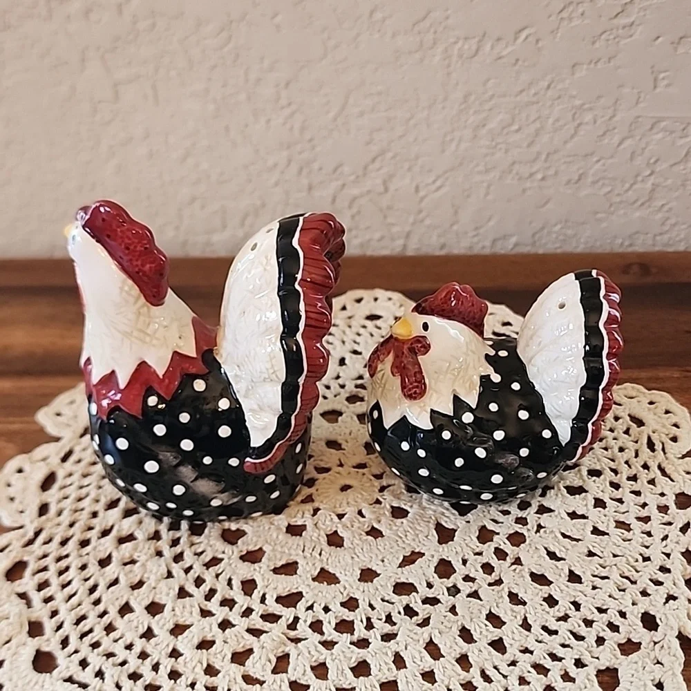 Fitz and Floyd Rise and Shine Chicken & Rooster Salt and Pepper Shaker S…